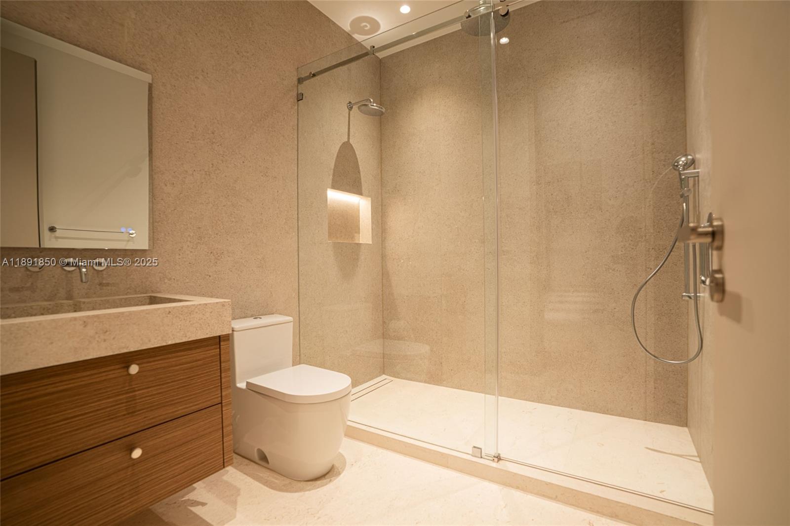 6716 San Vicente St Coral Gables, FL 33146