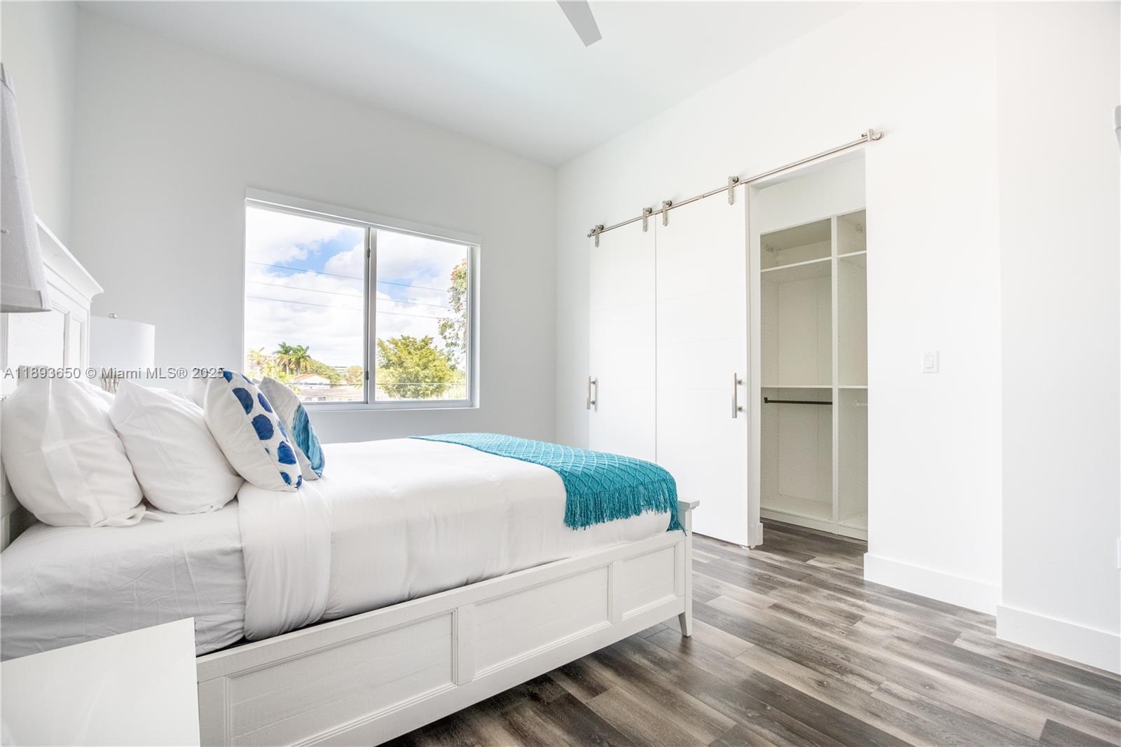 3461 SW 25th St #B Miami, FL 33133