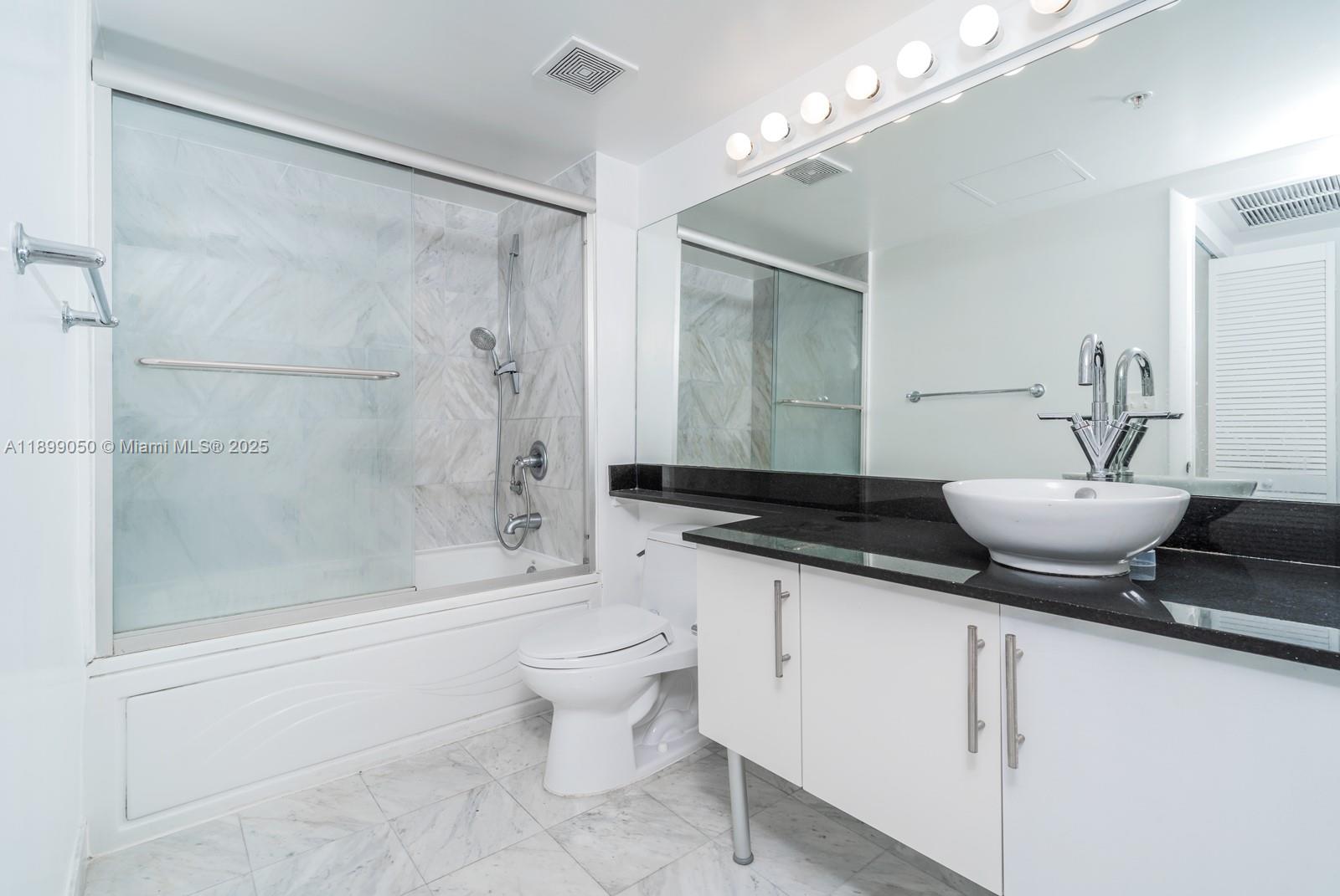 image Brickell On The River6