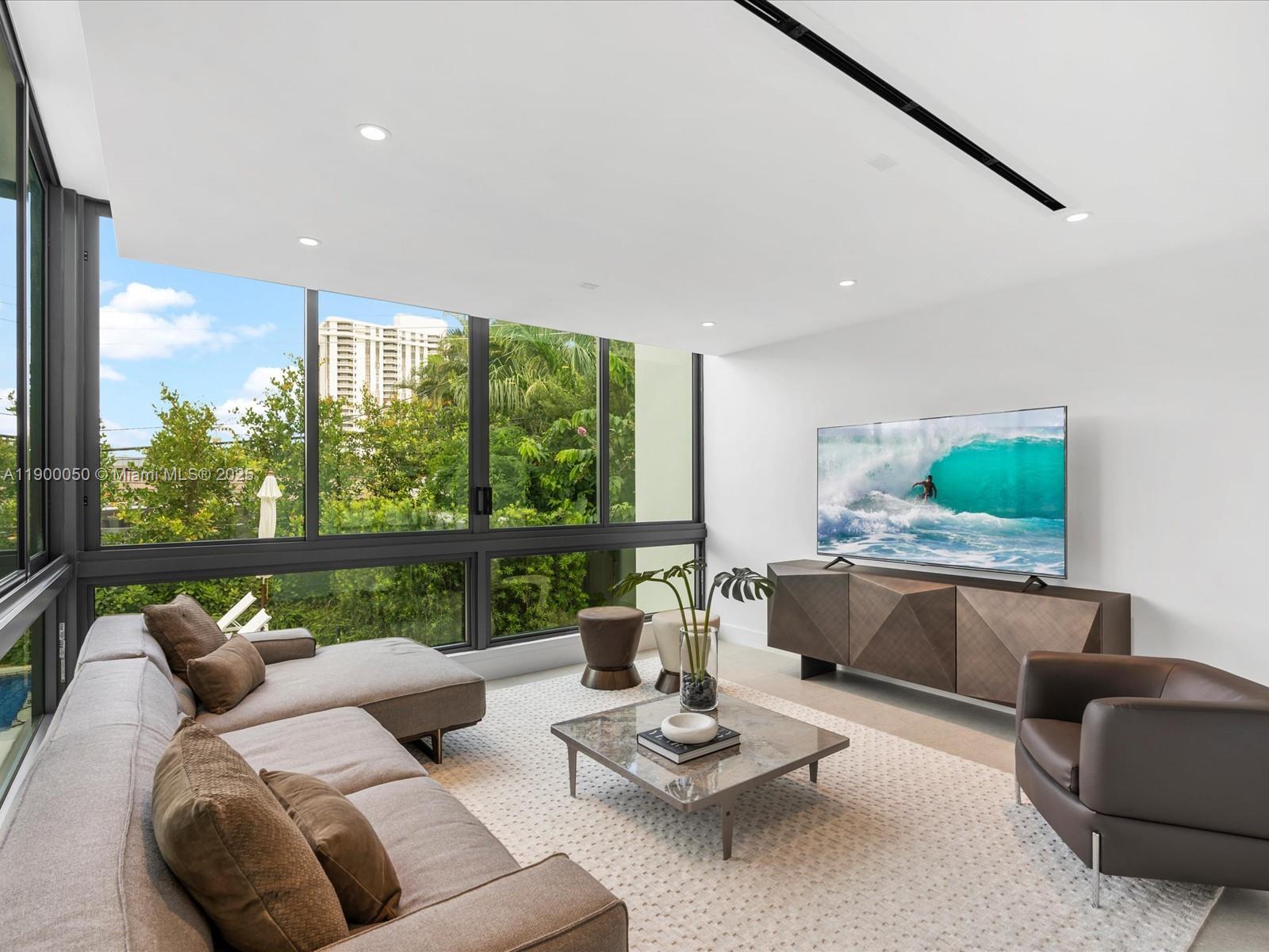 1501 NE 103rd St Miami Shores, FL 33138