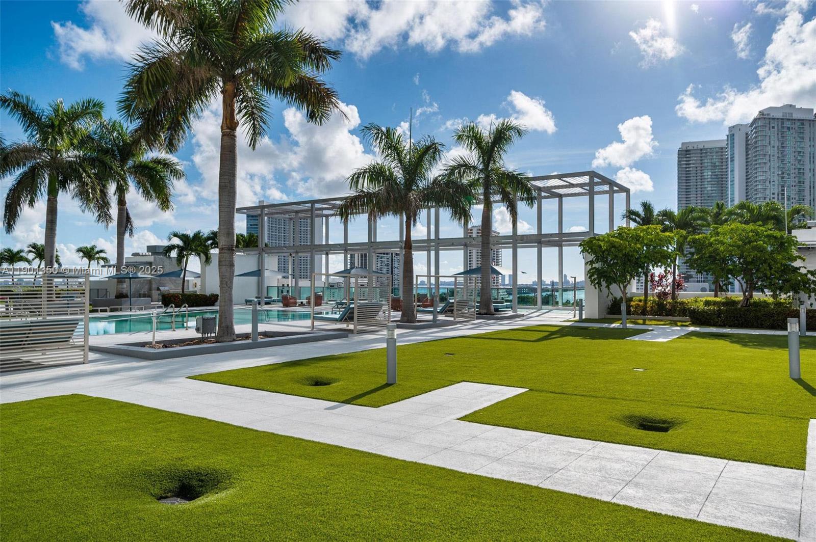 image Four Midtown27