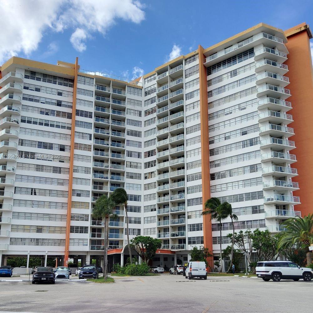1301 NE Miami Gdns Dr #503W