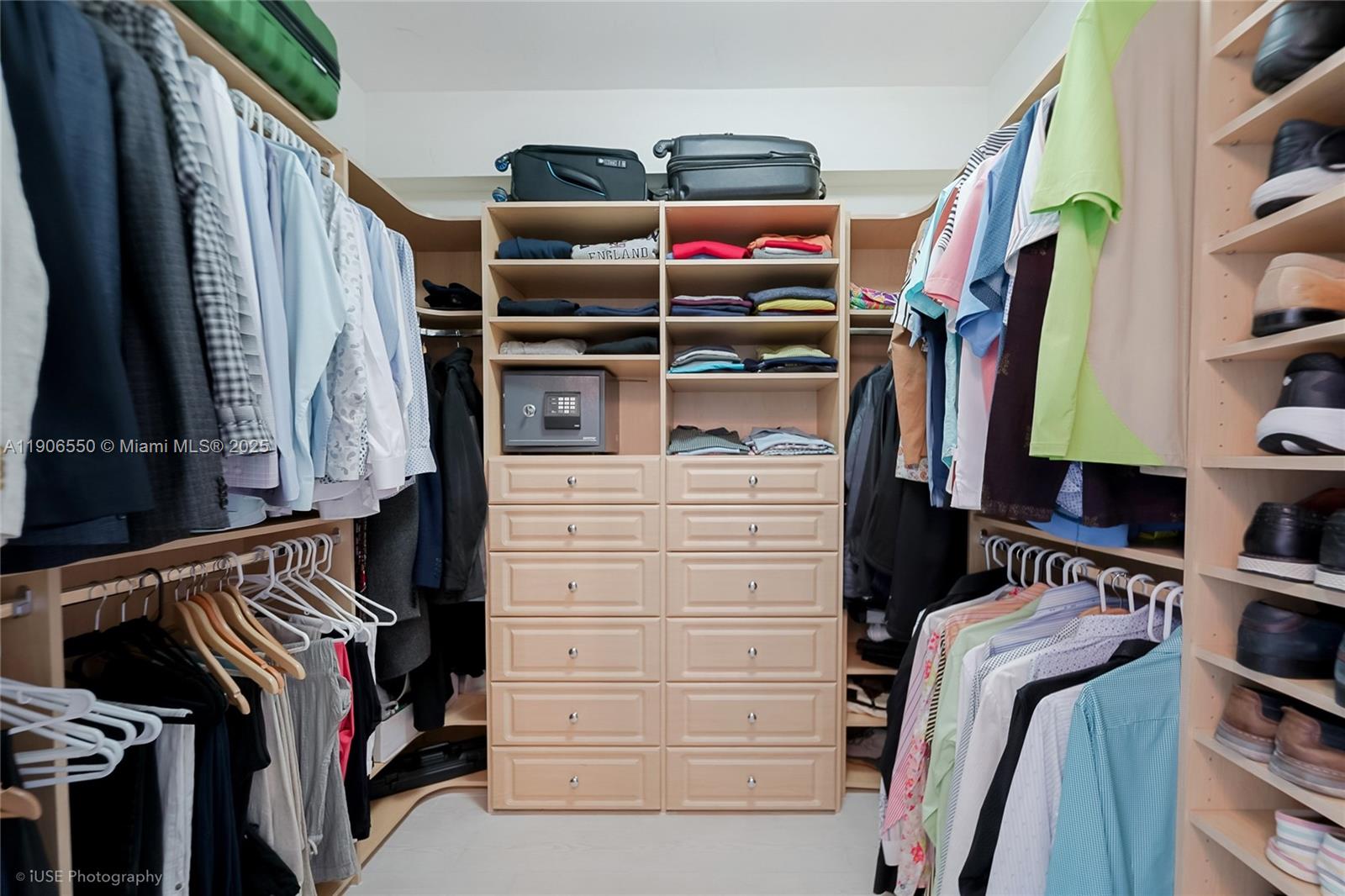 image One Island Place30