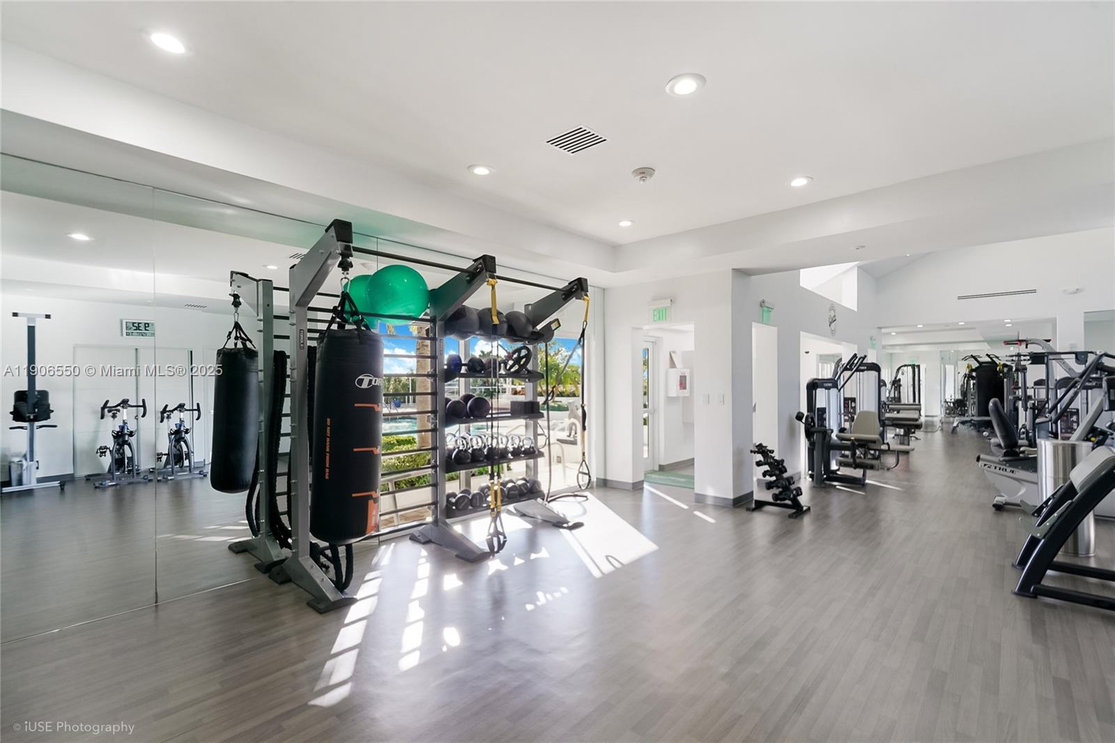 image One Island Place42