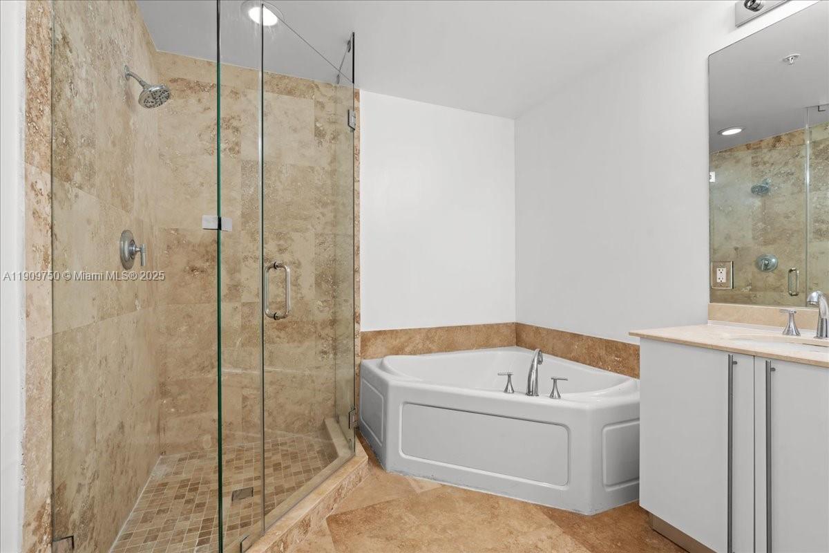 image 3030 Aventura11