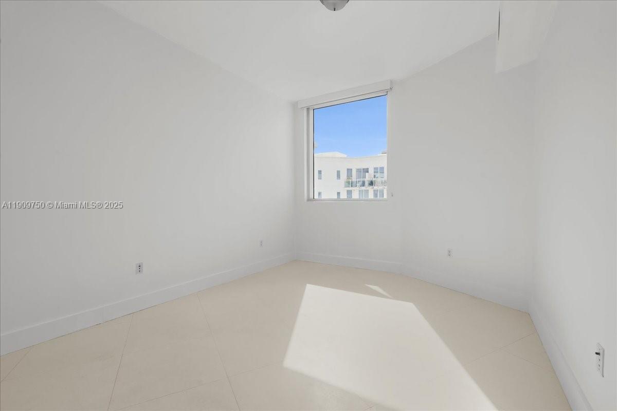 image 3030 Aventura13