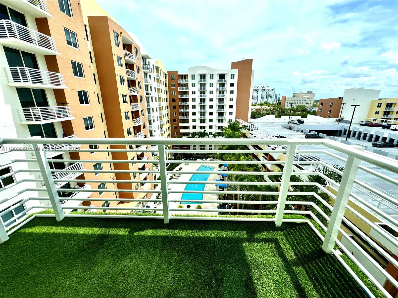 18800 NE 29th Ave #829