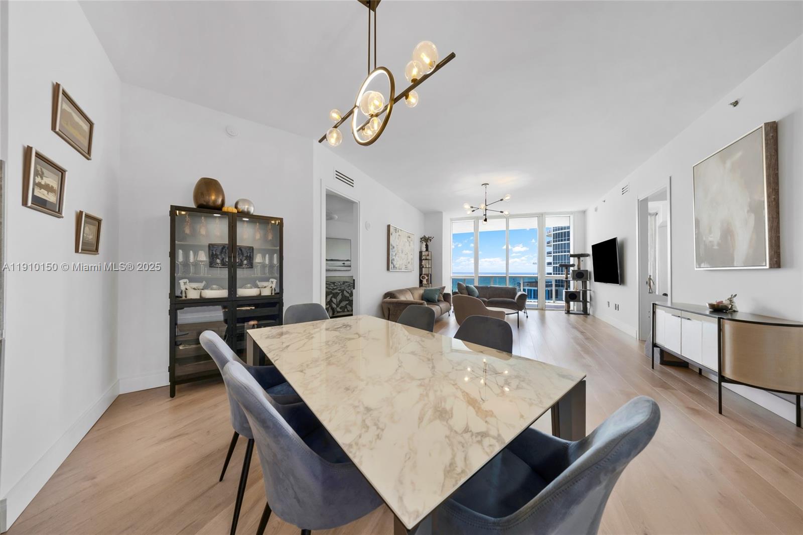 image Trump Tower I6