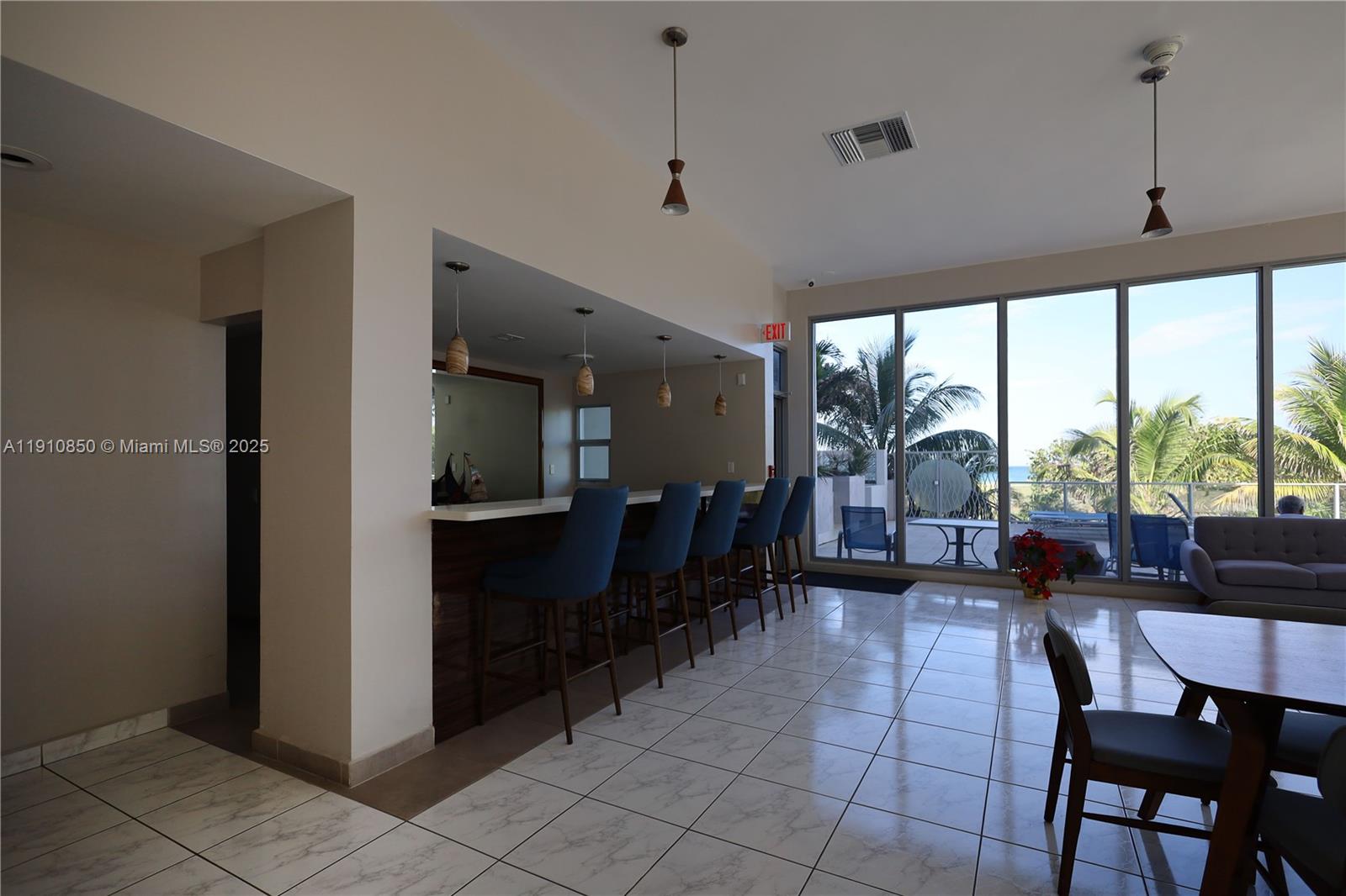 9225 Collins Ave #Penthouse C Surfside, FL 33154