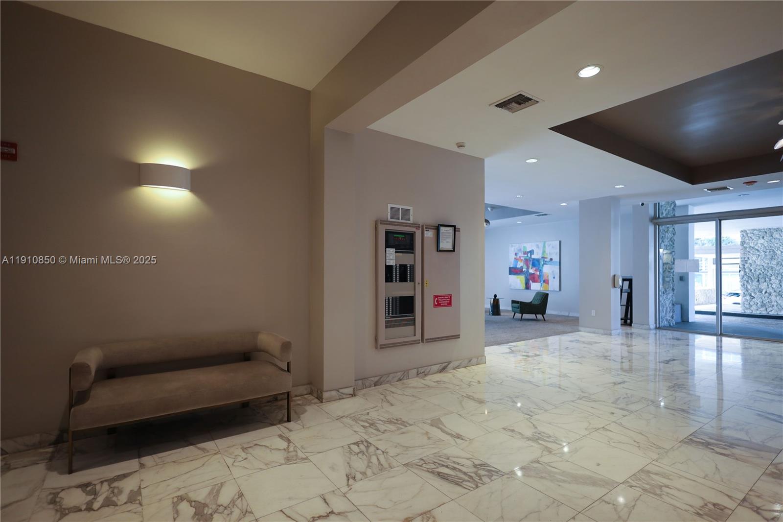 9225 Collins Ave #Penthouse C Surfside, FL 33154