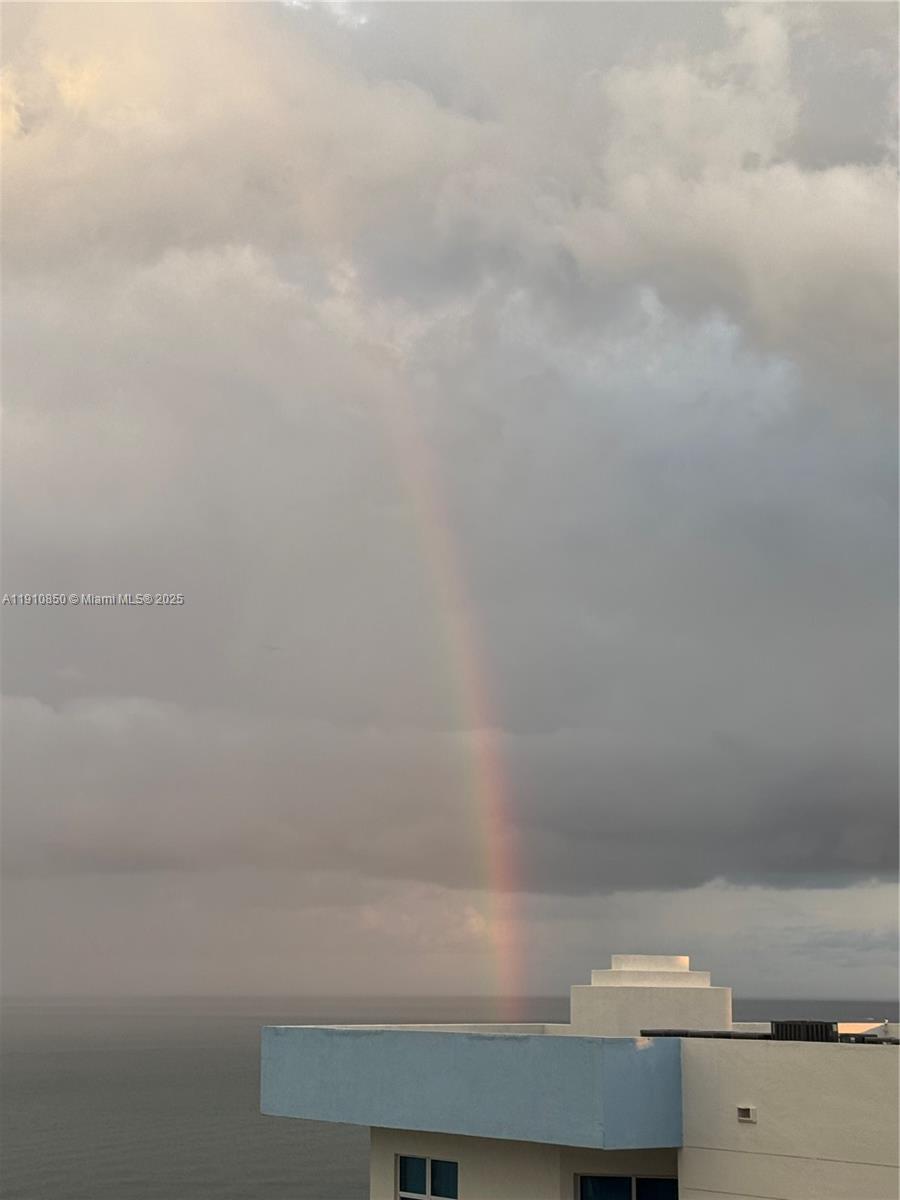 9225 Collins Ave #Penthouse C Surfside, FL 33154