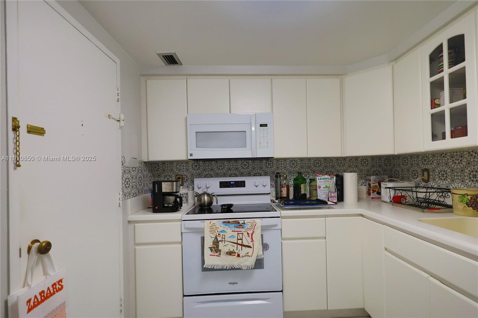 9225 Collins Ave #Penthouse C Surfside, FL 33154