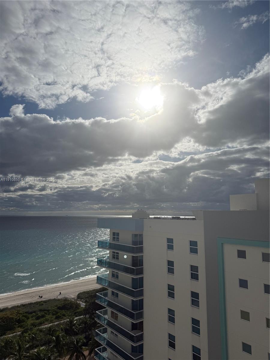 9225 Collins Ave #Penthouse C Surfside, FL 33154