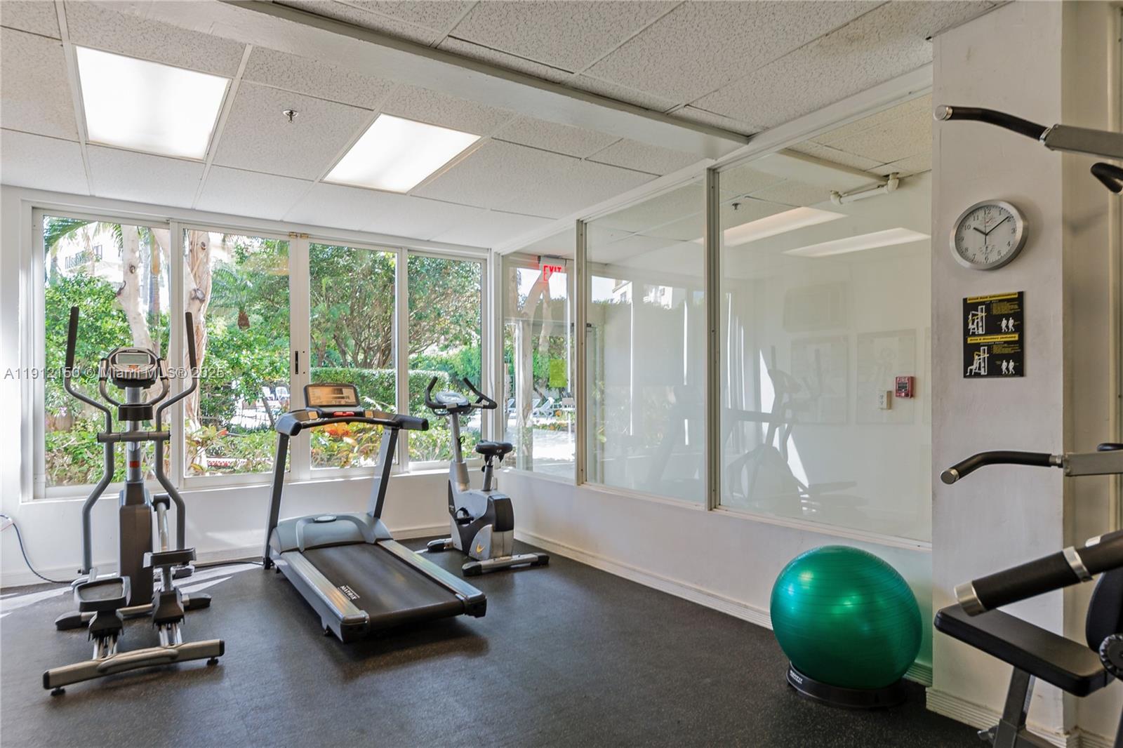 255 W 24th St #208 Miami Beach, FL 33140