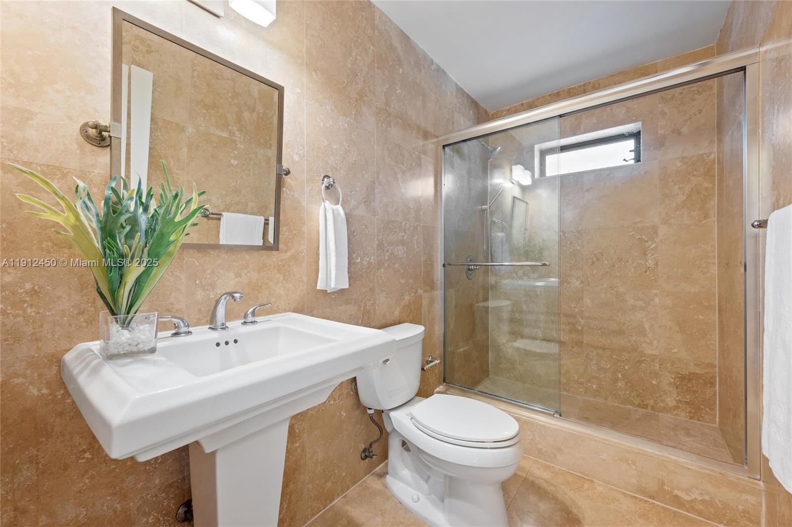 5620 Alhambra Cir Coral Gables, FL 33146