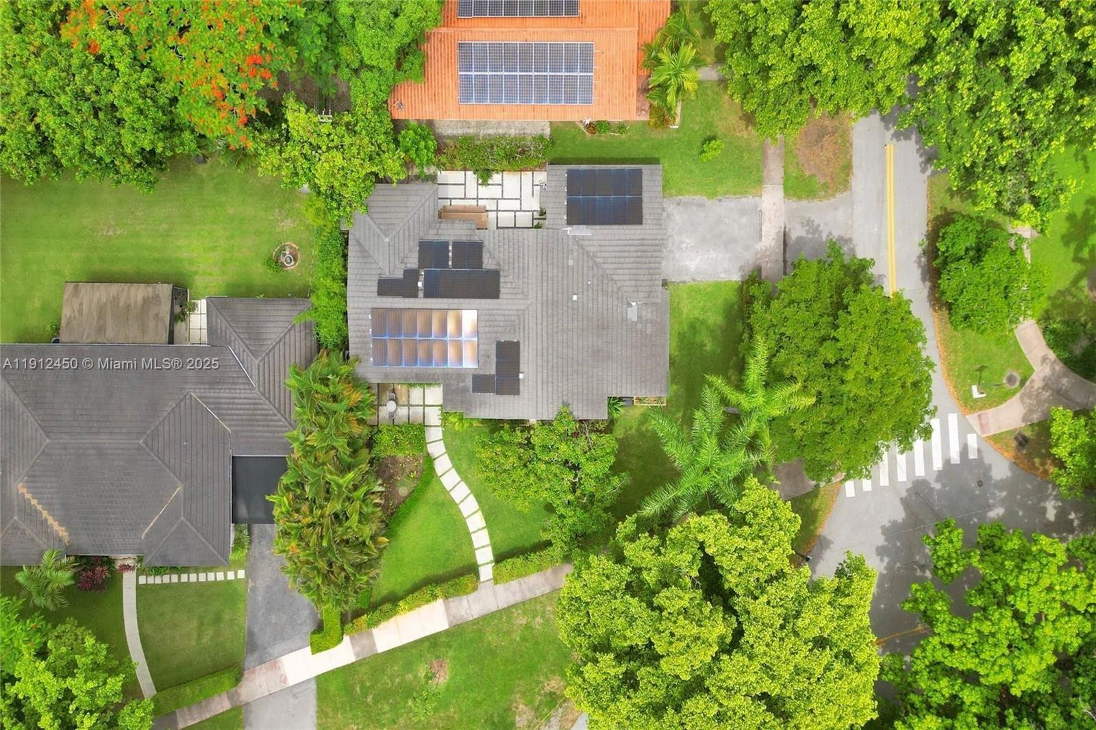 5620 Alhambra Cir Coral Gables, FL 33146