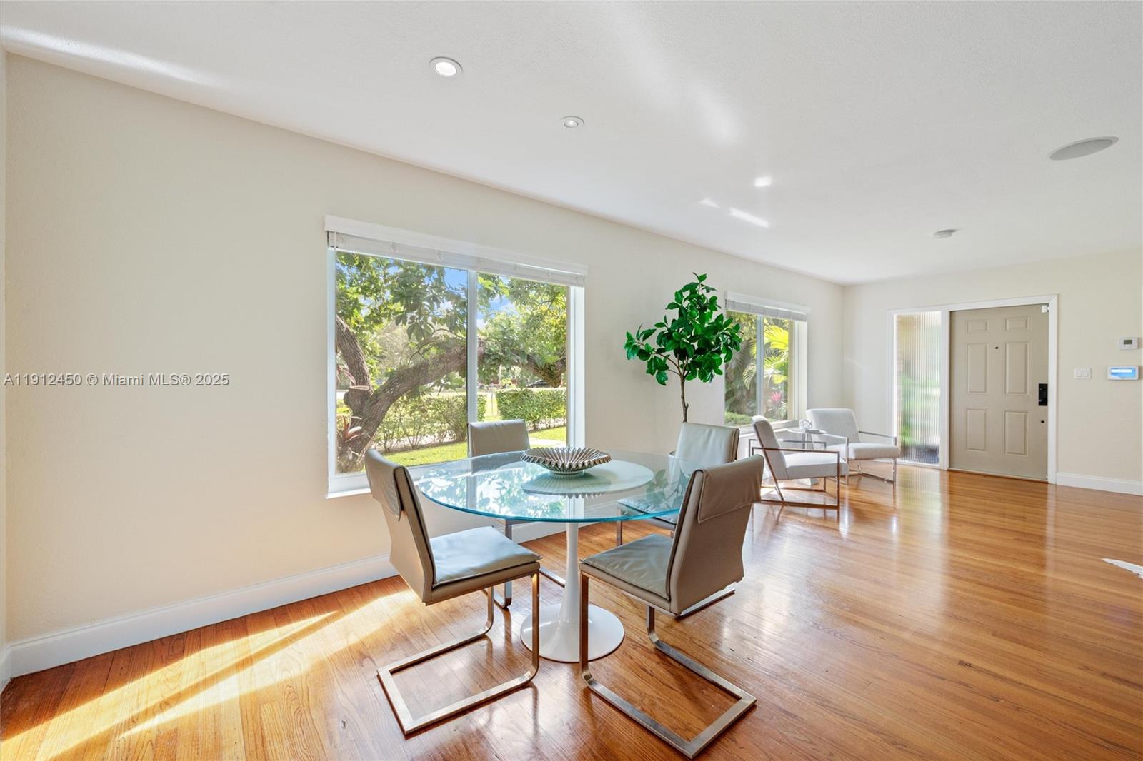 5620 Alhambra Cir Coral Gables, FL 33146