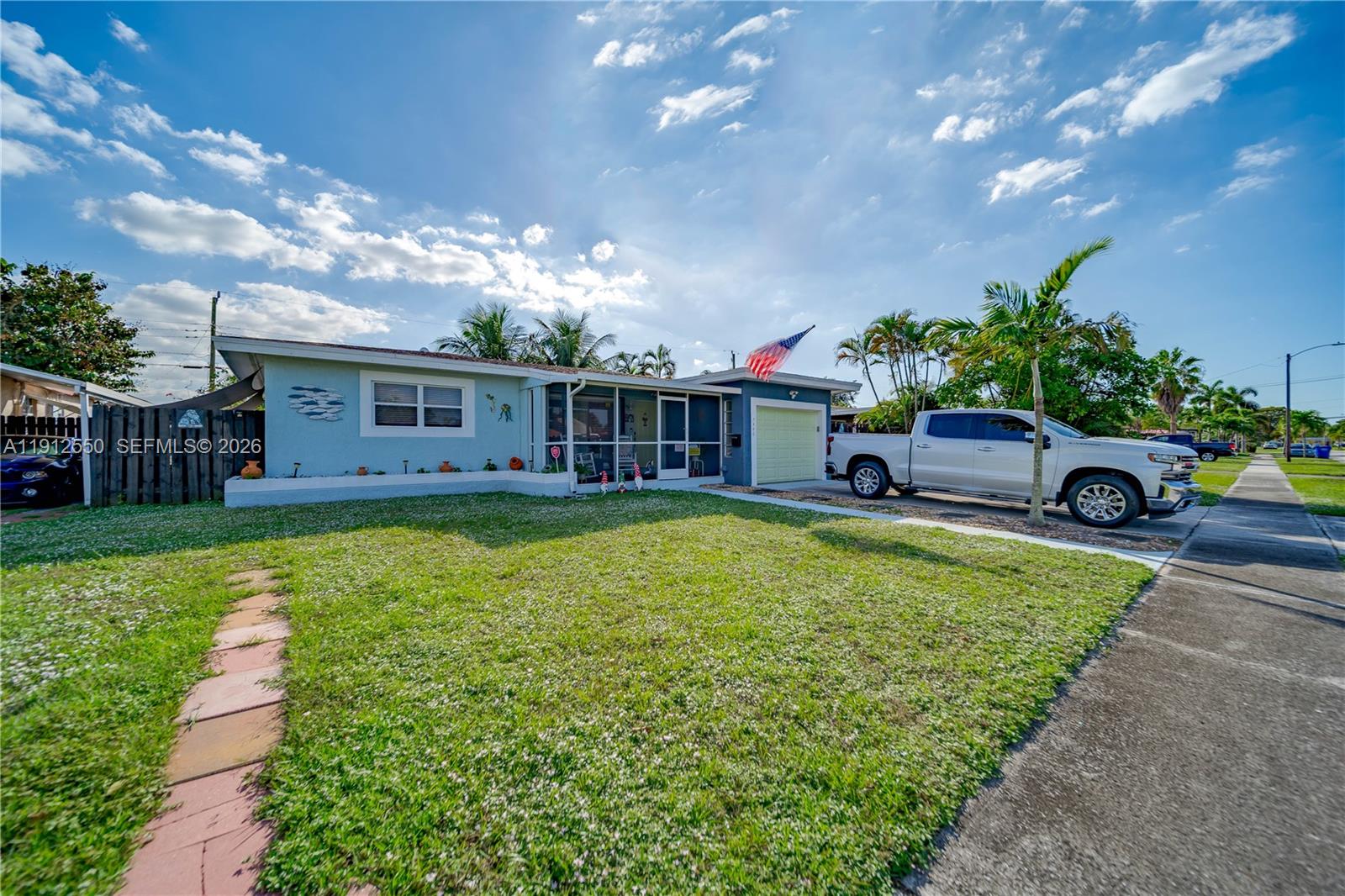 7440 Fillmore St Hollywood, FL 33024