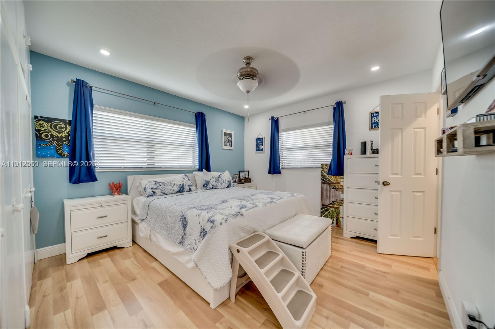 7440 Fillmore St Hollywood, FL 33024