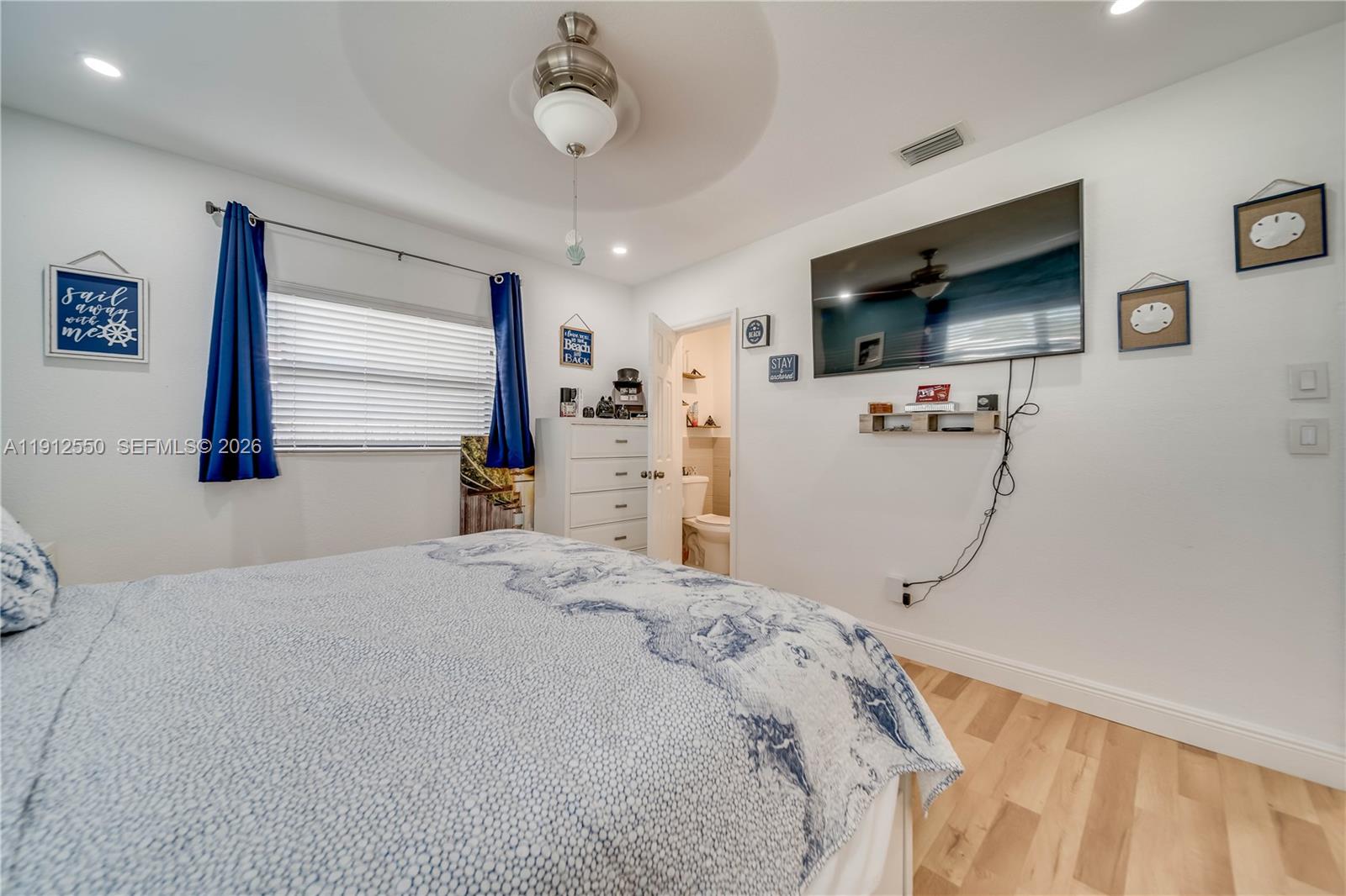 7440 Fillmore St Hollywood, FL 33024