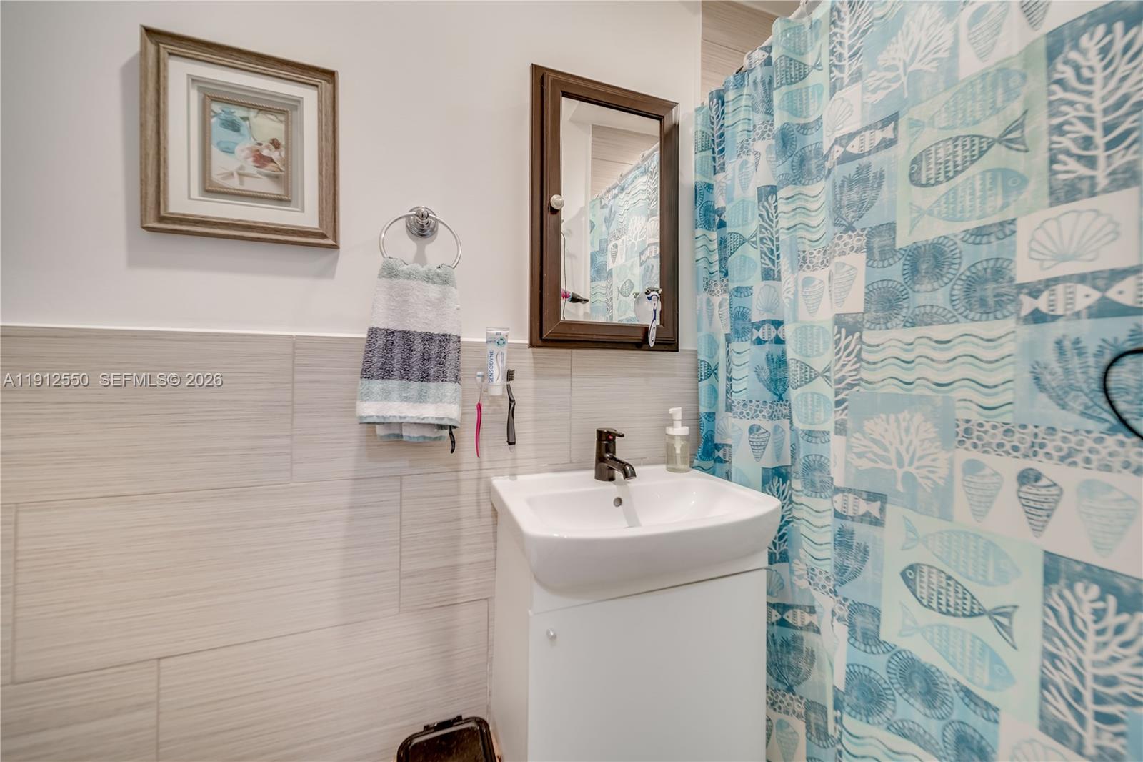 7440 Fillmore St Hollywood, FL 33024