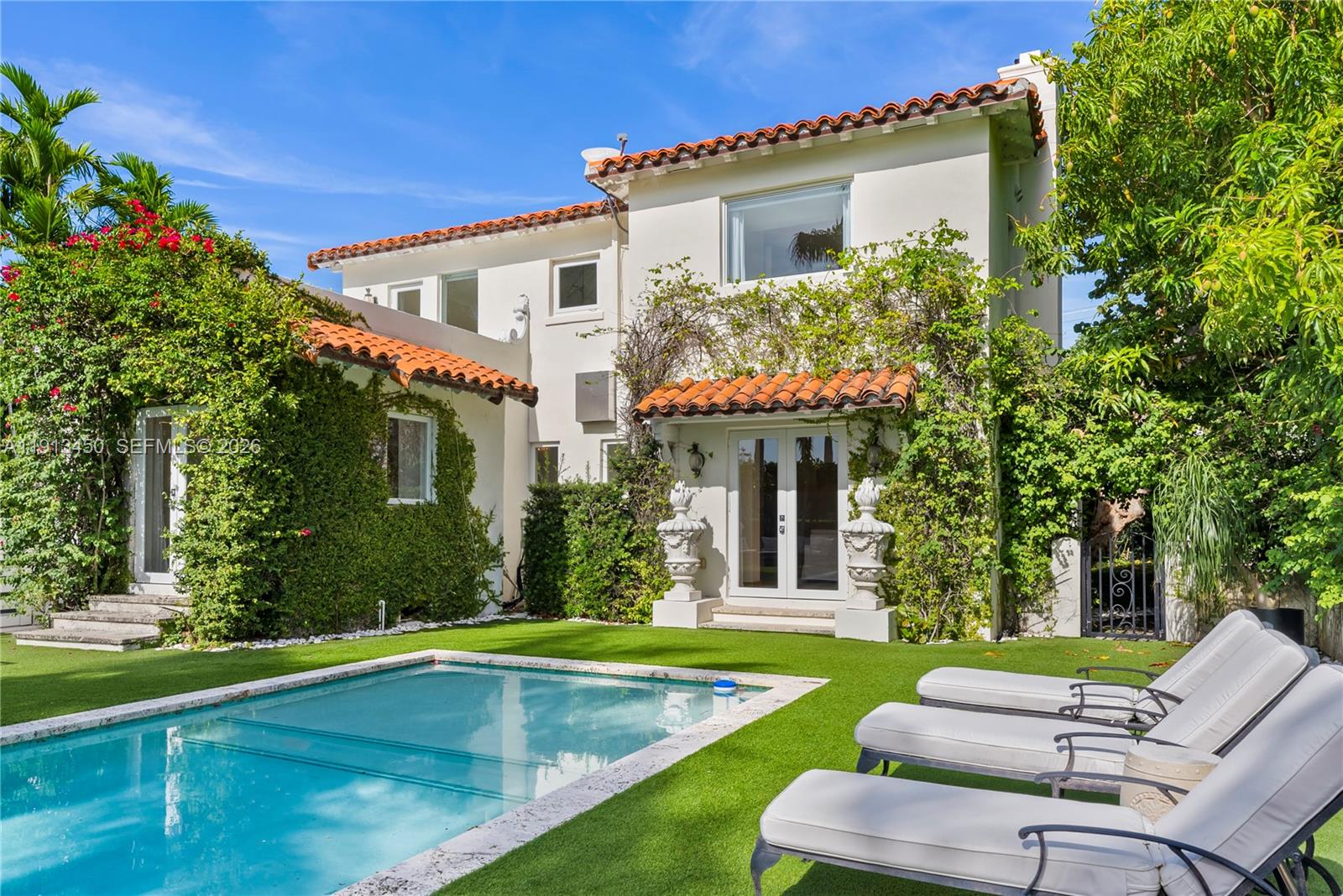 5800 La Gorce Dr Miami Beach, FL 33140