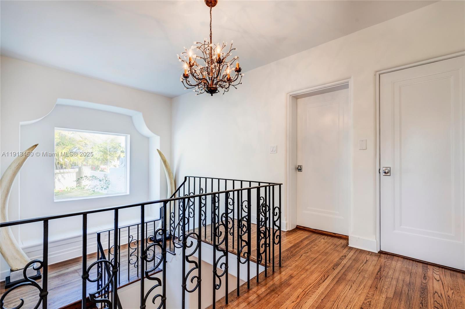 5800 La Gorce Dr Miami Beach, FL 33140