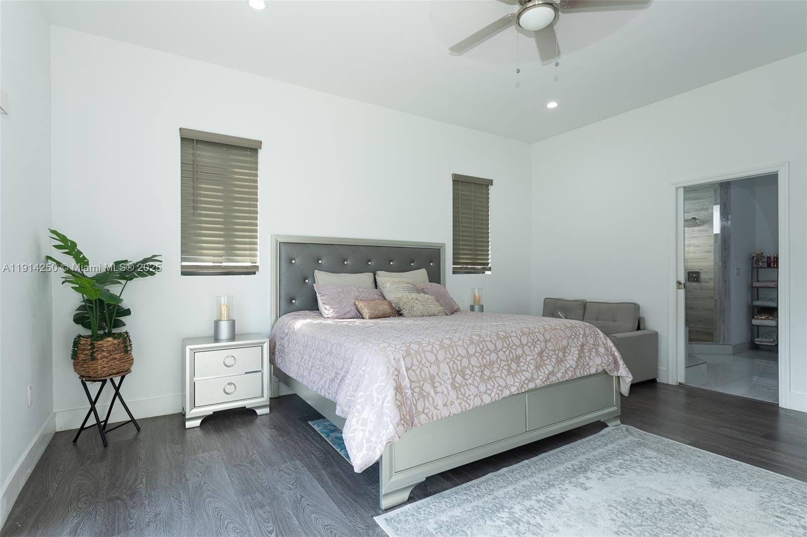 5712 SW 19th St West Park, FL 33023