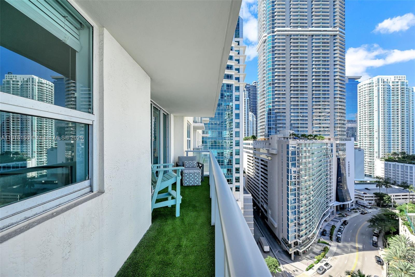 1155 Brickell Bay Dr #2004 Miami, FL 33131