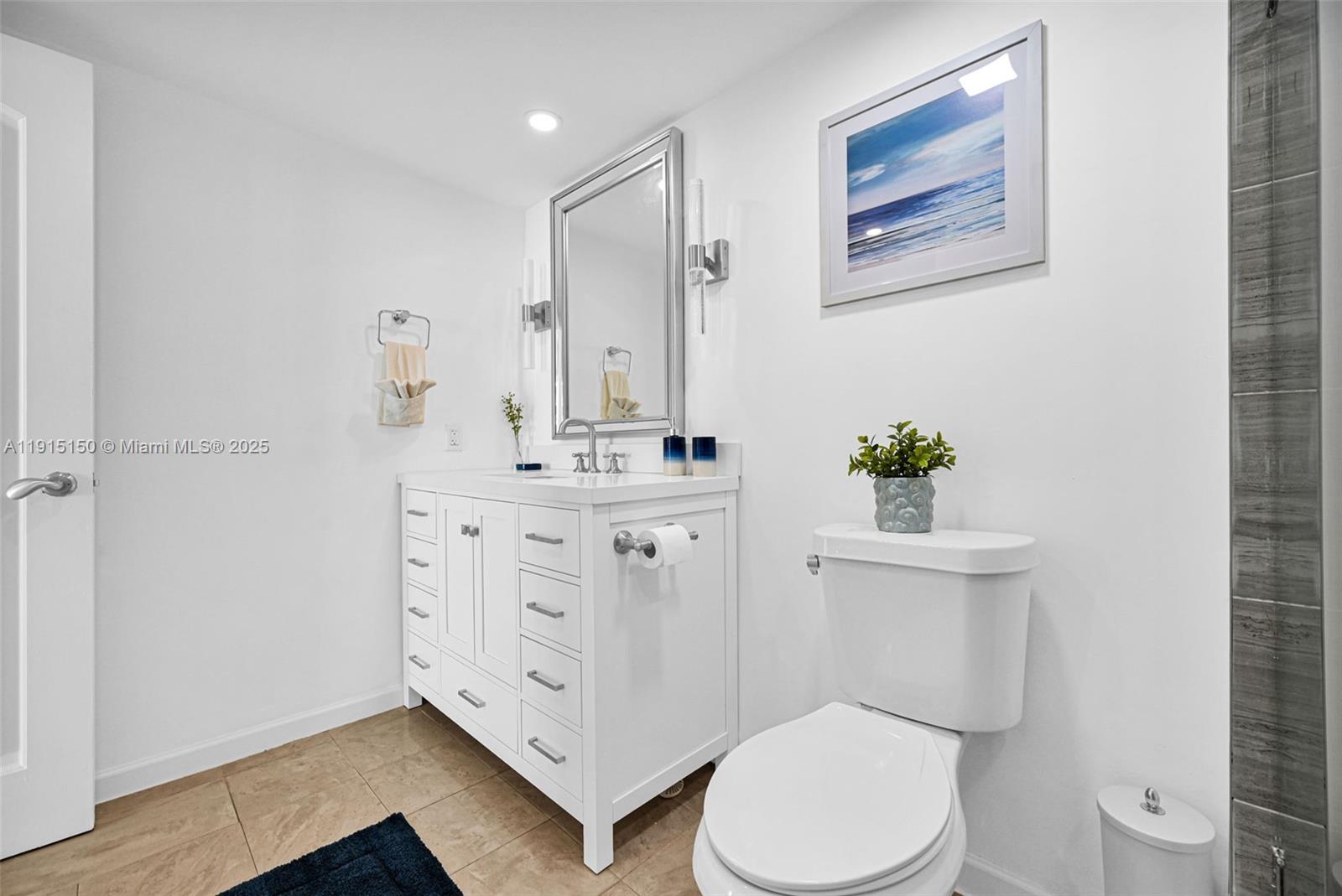 1155 Brickell Bay Dr #2004 Miami, FL 33131