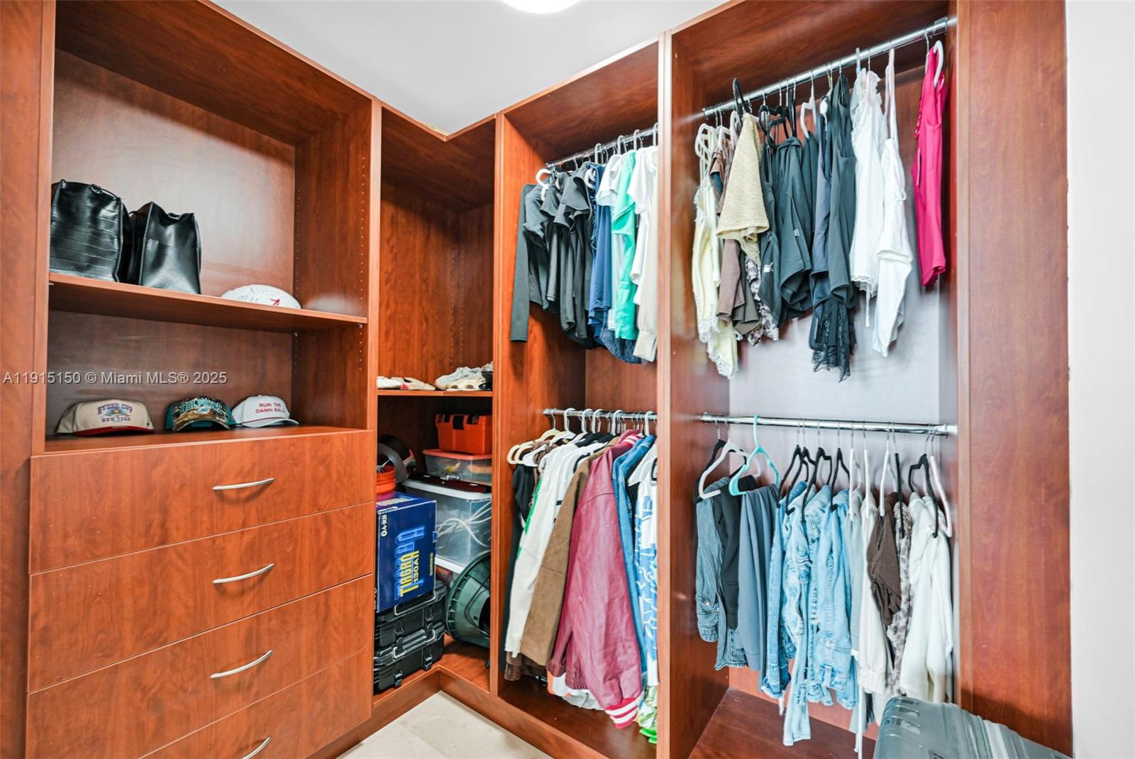 1155 Brickell Bay Dr #2004 Miami, FL 33131