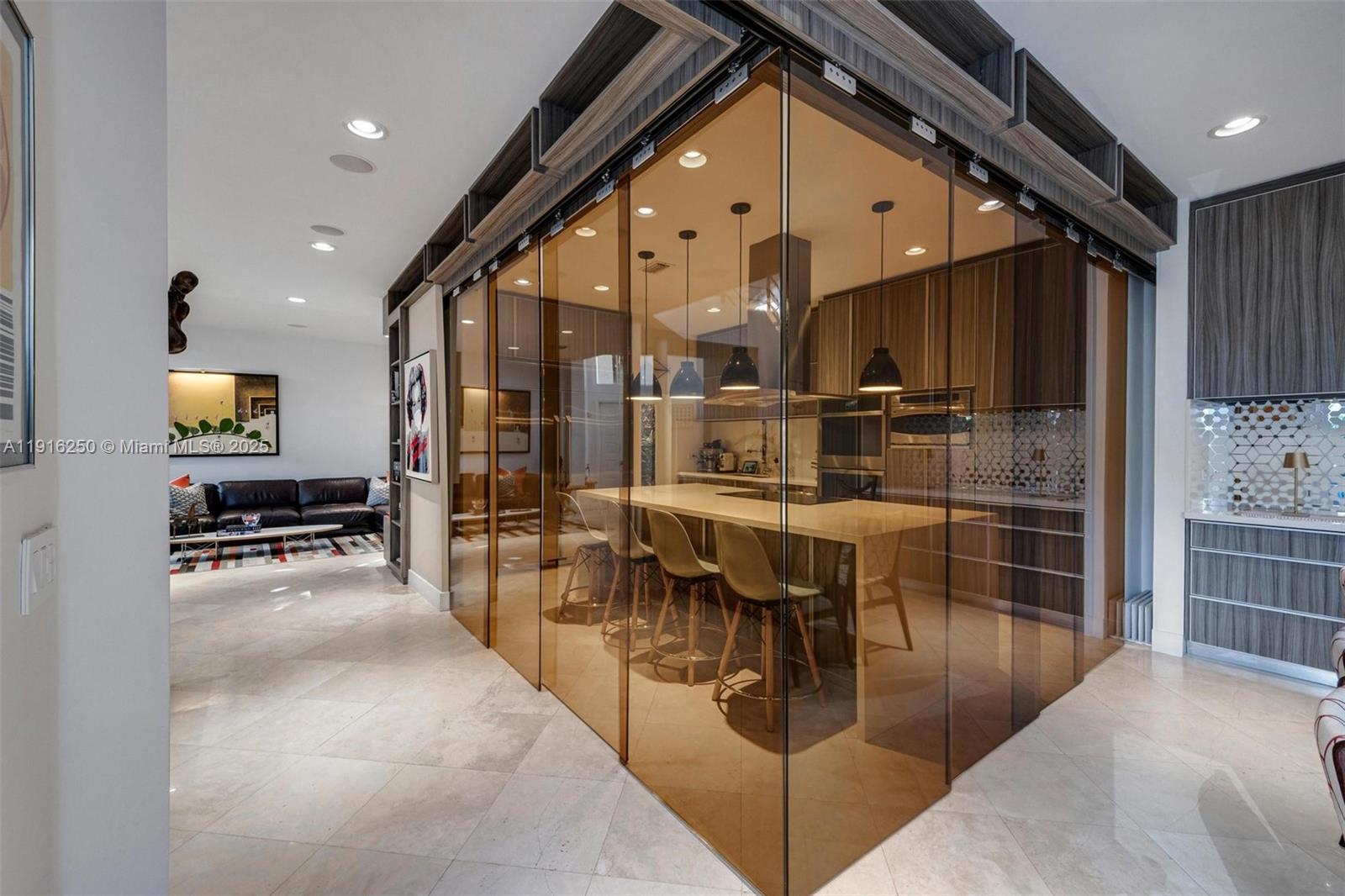 3965 194th Ln Sunny Isles Beach, FL 33160