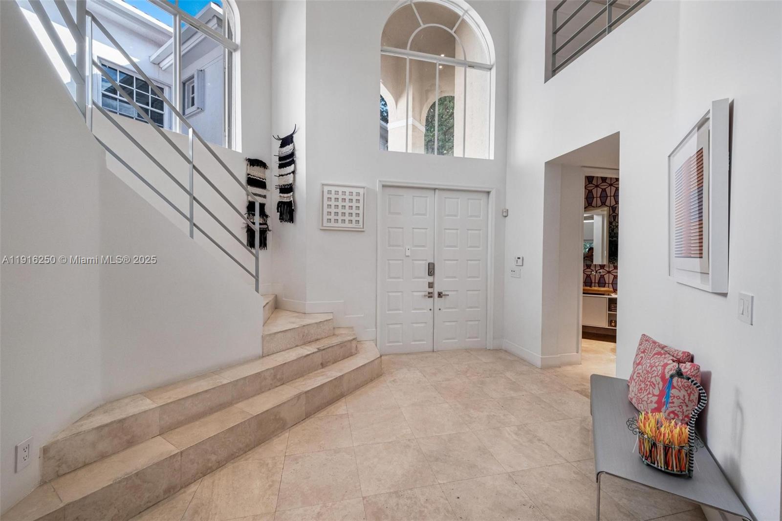 3965 194th Ln Sunny Isles Beach, FL 33160