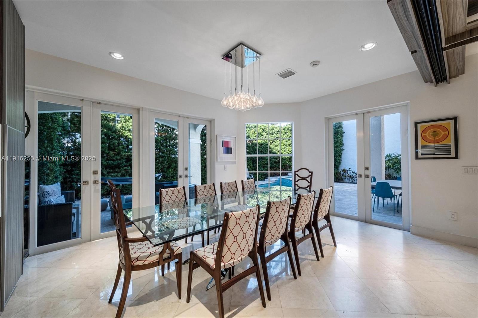 3965 194th Ln Sunny Isles Beach, FL 33160