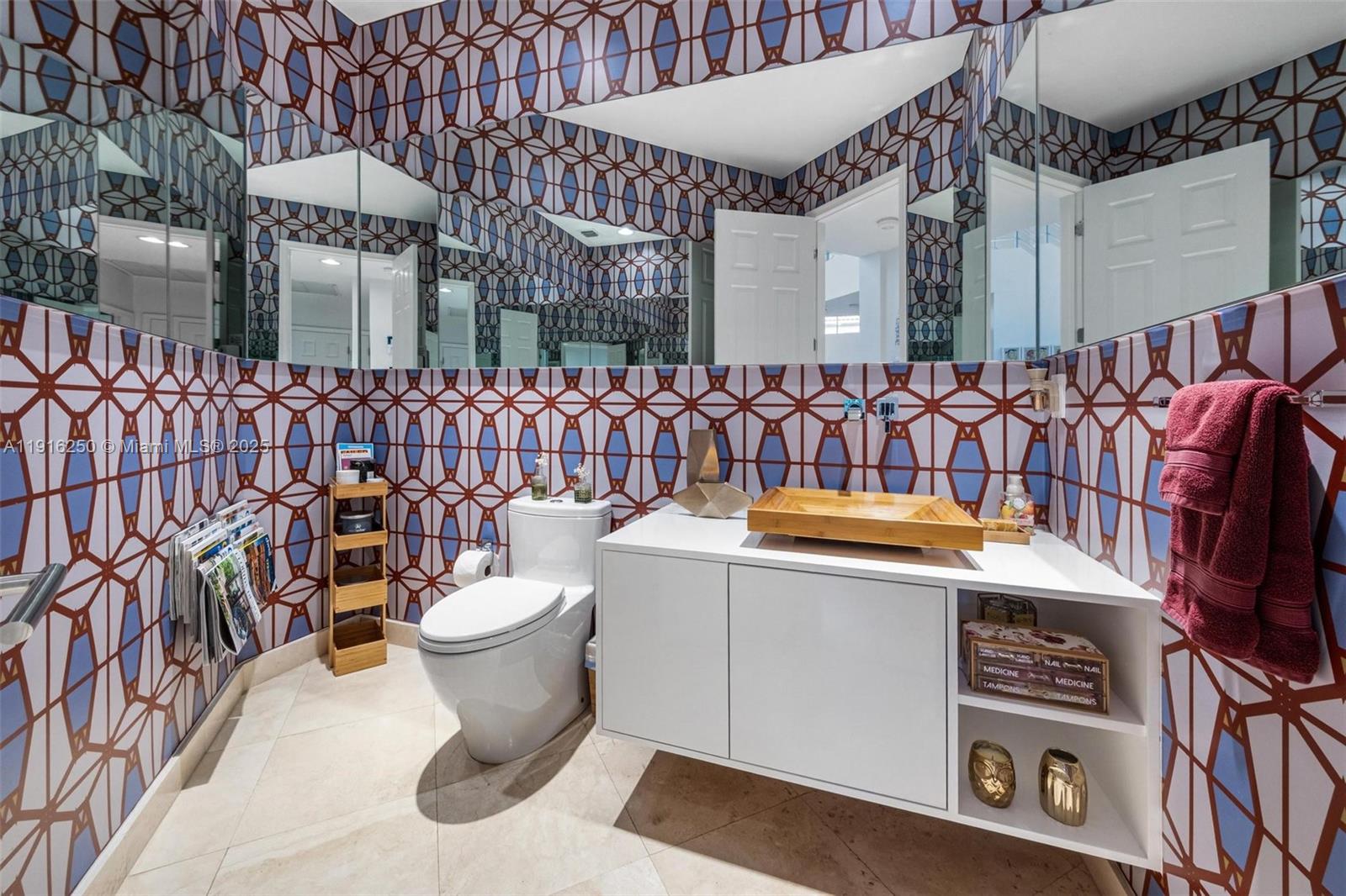 3965 194th Ln Sunny Isles Beach, FL 33160