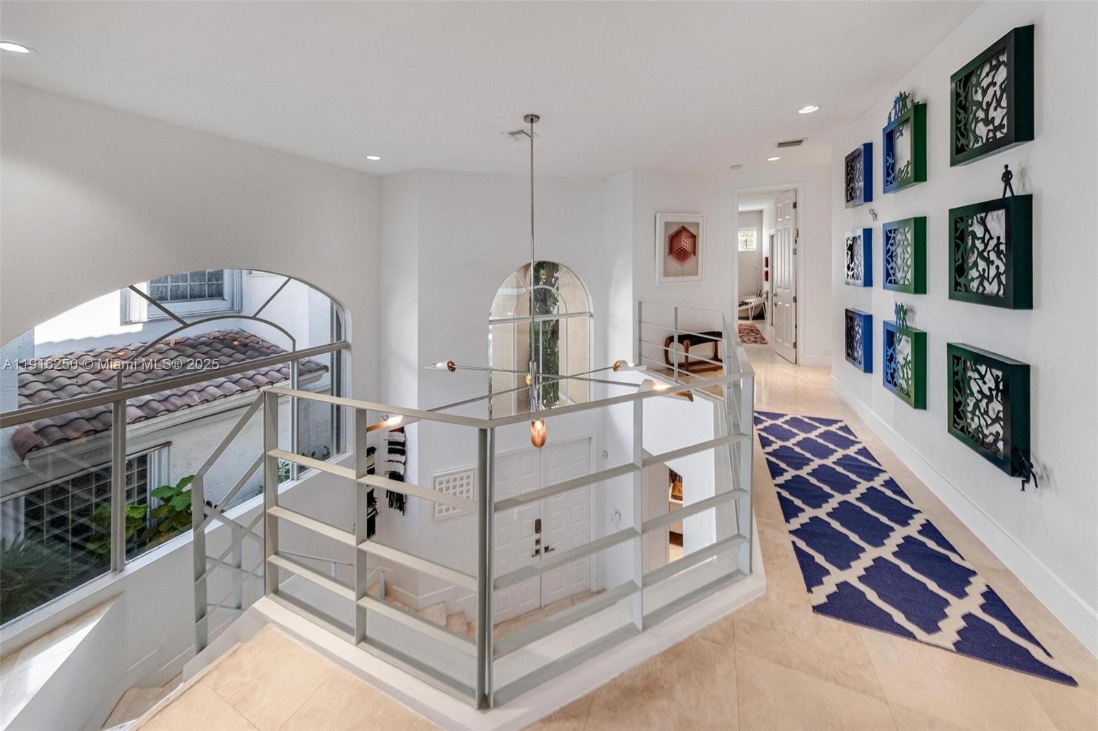 3965 194th Ln Sunny Isles Beach, FL 33160