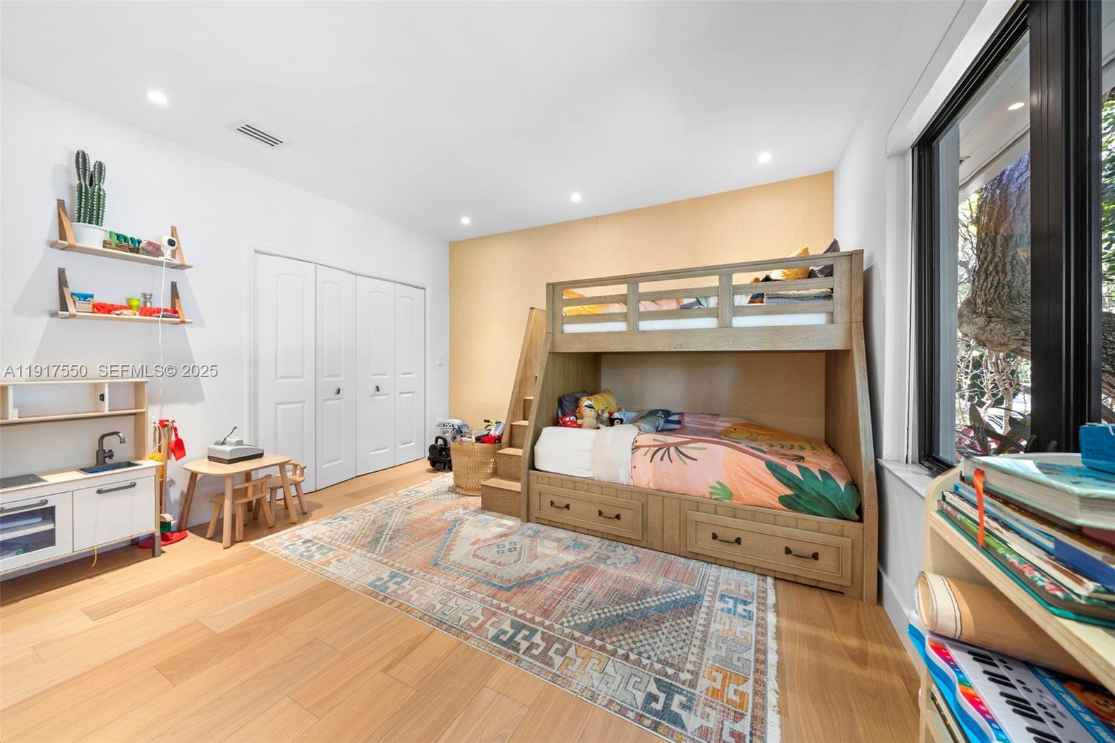 4485 N Jefferson Ave Miami Beach, FL 33140