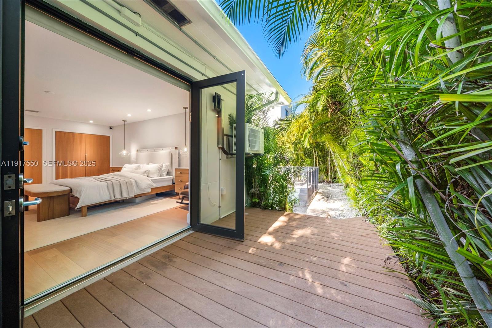 4485 N Jefferson Ave Miami Beach, FL 33140