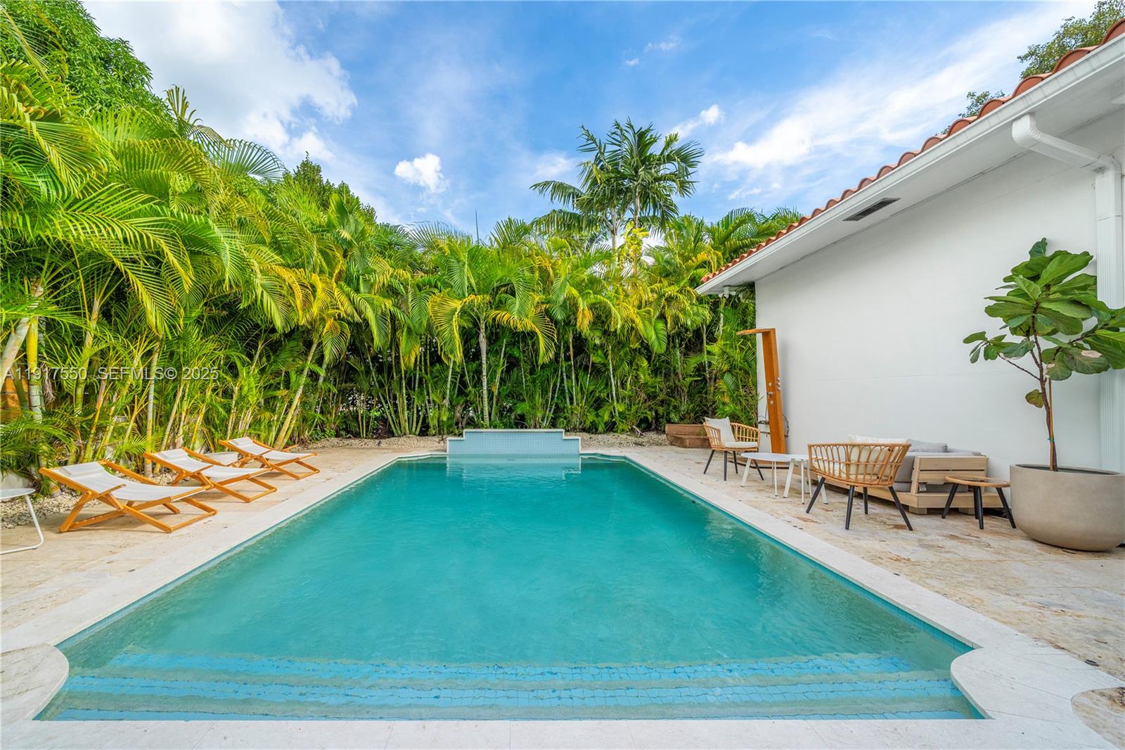 4485 N Jefferson Ave Miami Beach, FL 33140