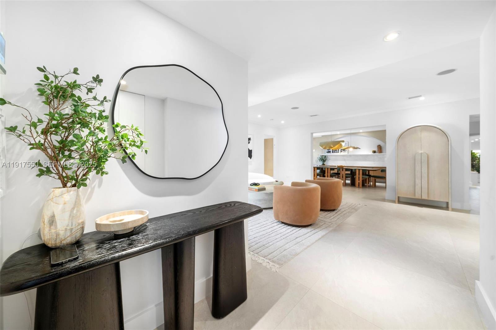 4485 N Jefferson Ave Miami Beach, FL 33140