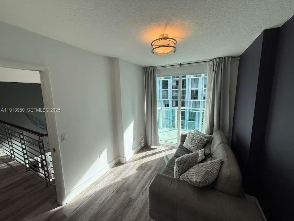 image Brickell on the River South20