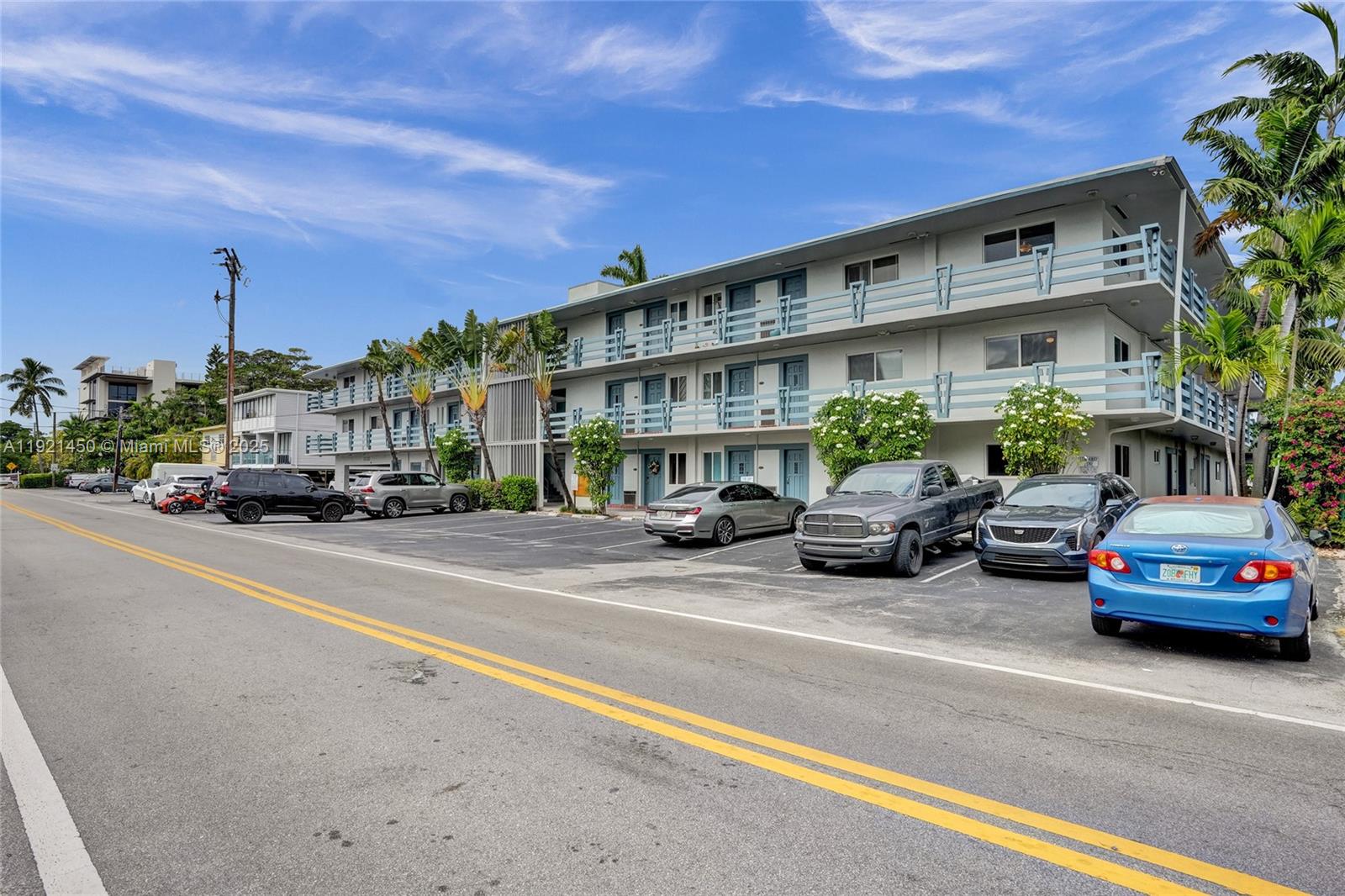 1535 SE 15th St #208 Fort Lauderdale, FL 33316