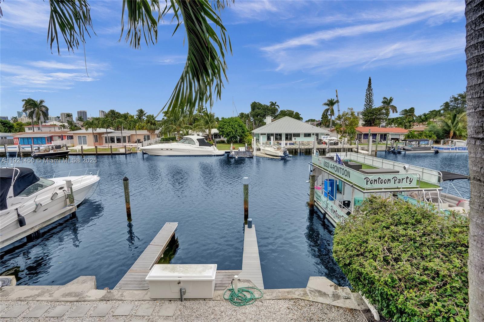 1535 SE 15th St #208 Fort Lauderdale, FL 33316