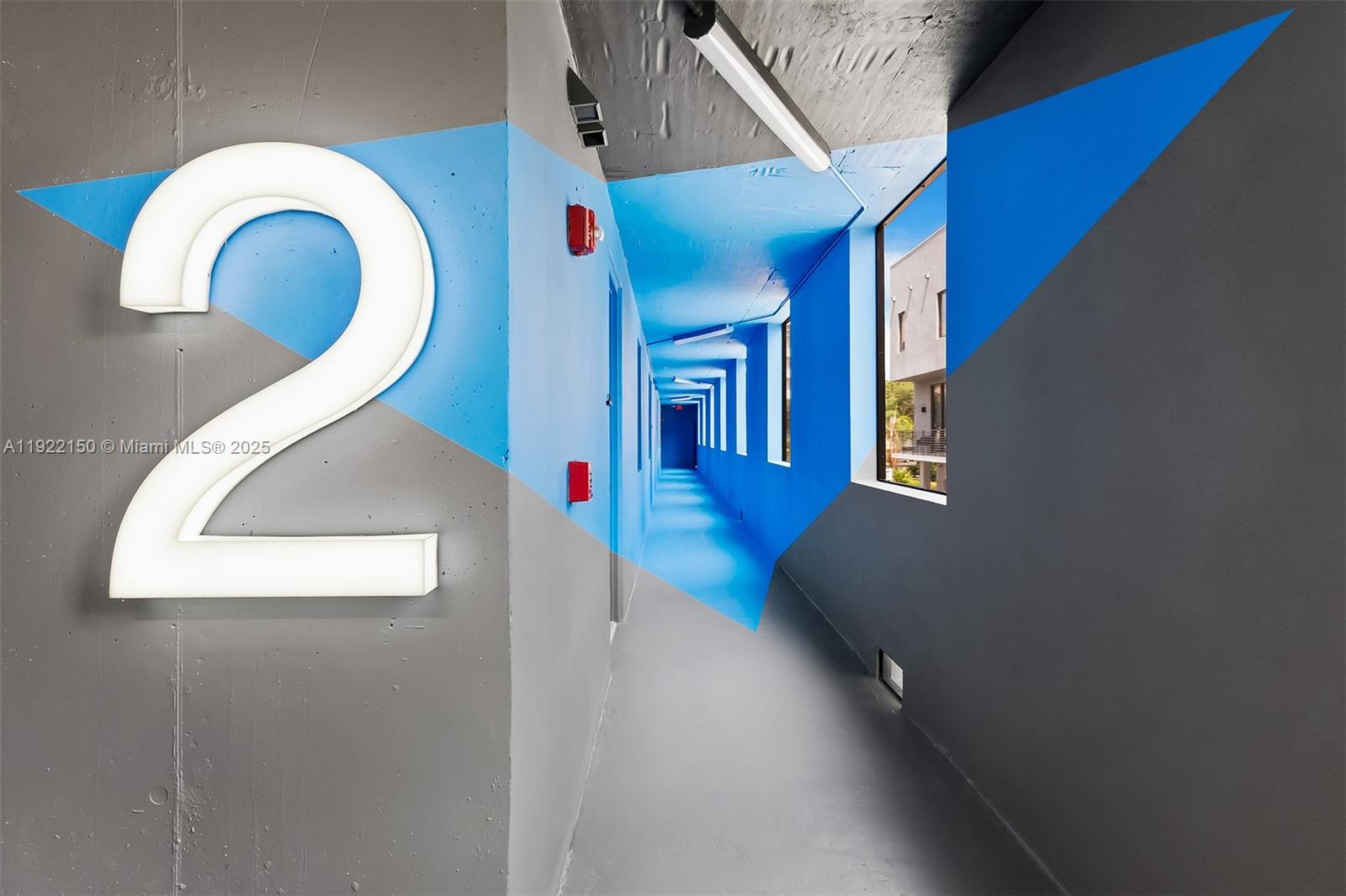 637 NE 4th Ave Fort Lauderdale, FL 33304