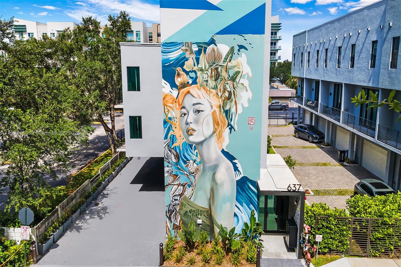 637 NE 4th Ave Fort Lauderdale, FL 33304