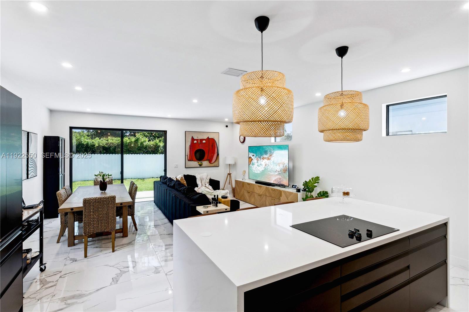 2320 SW 14th St Miami, FL 33145