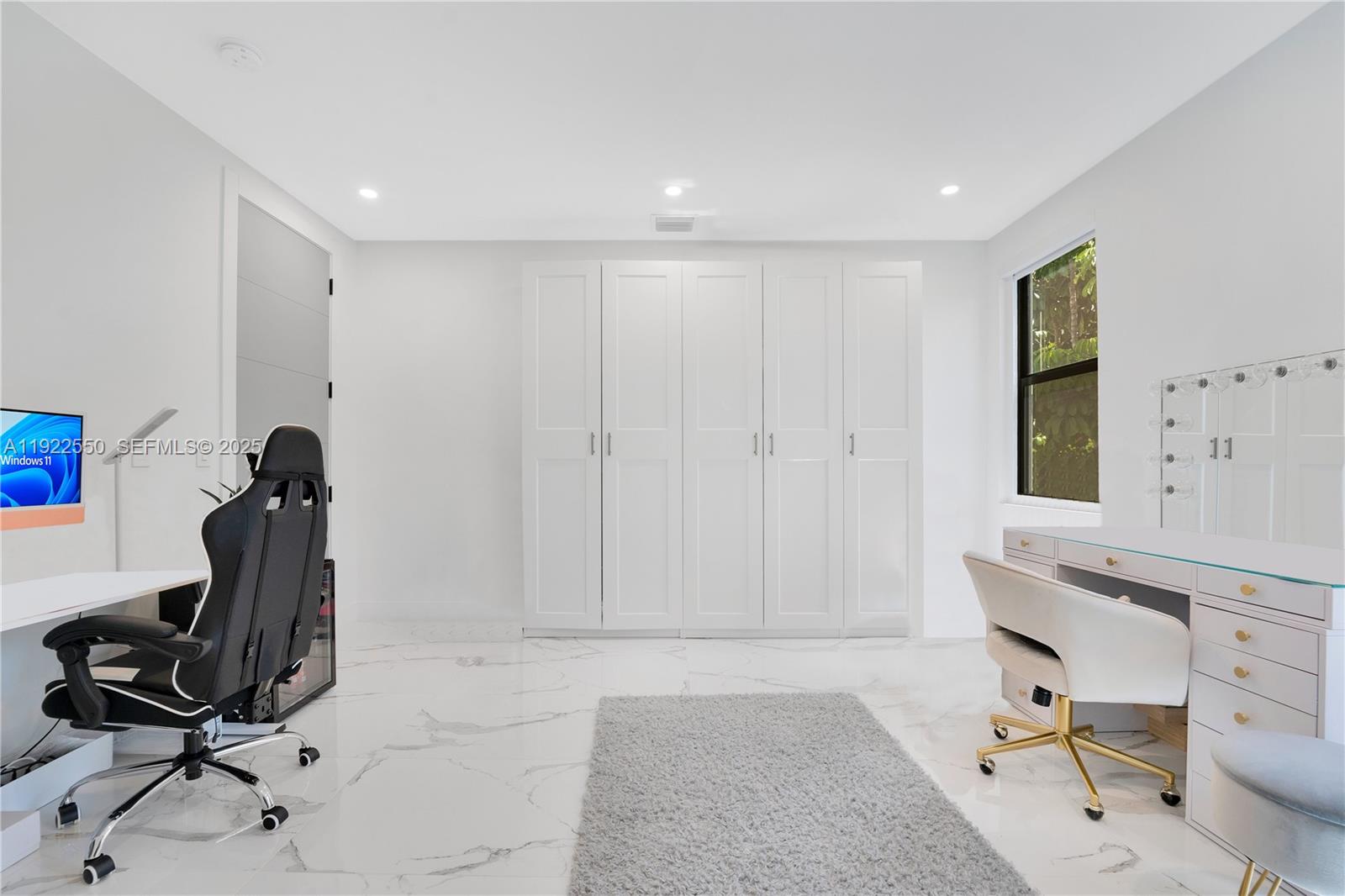 2320 SW 14th St Miami, FL 33145