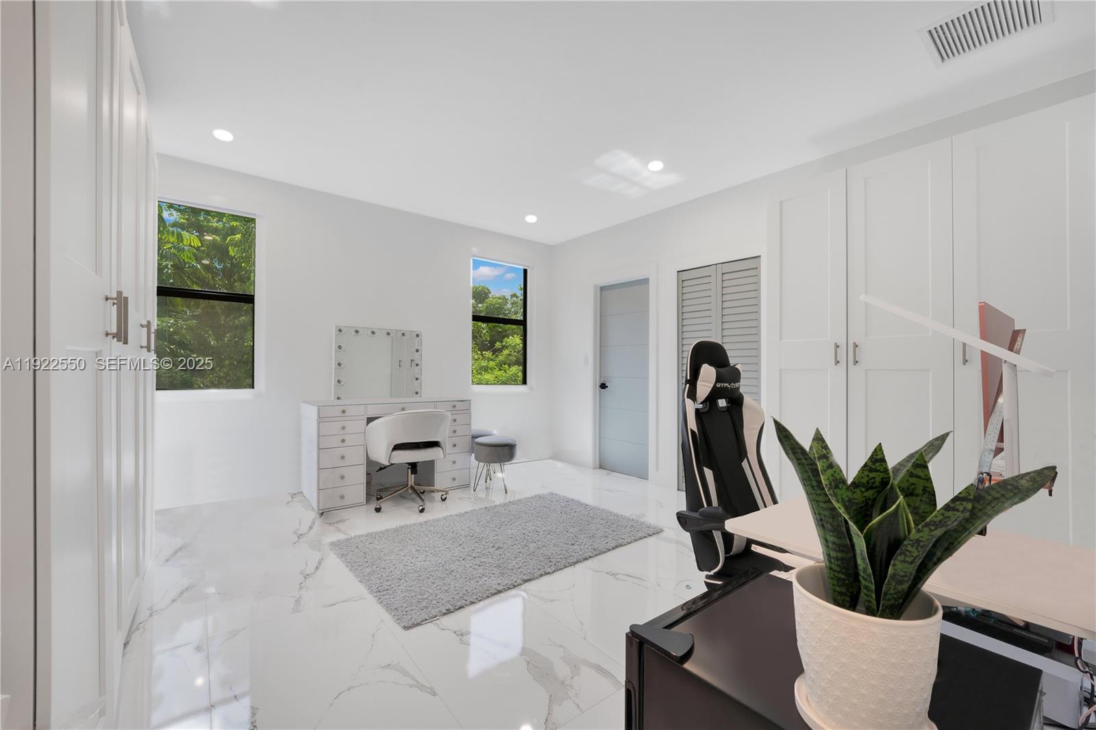 2320 SW 14th St Miami, FL 33145