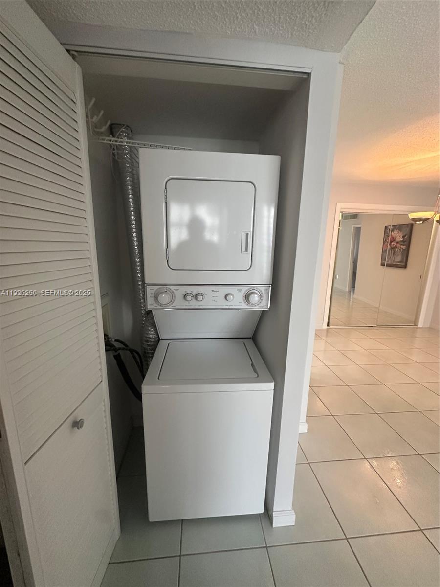 2030 S Ocean Dr #1705 Hallandale Beach, FL 33009