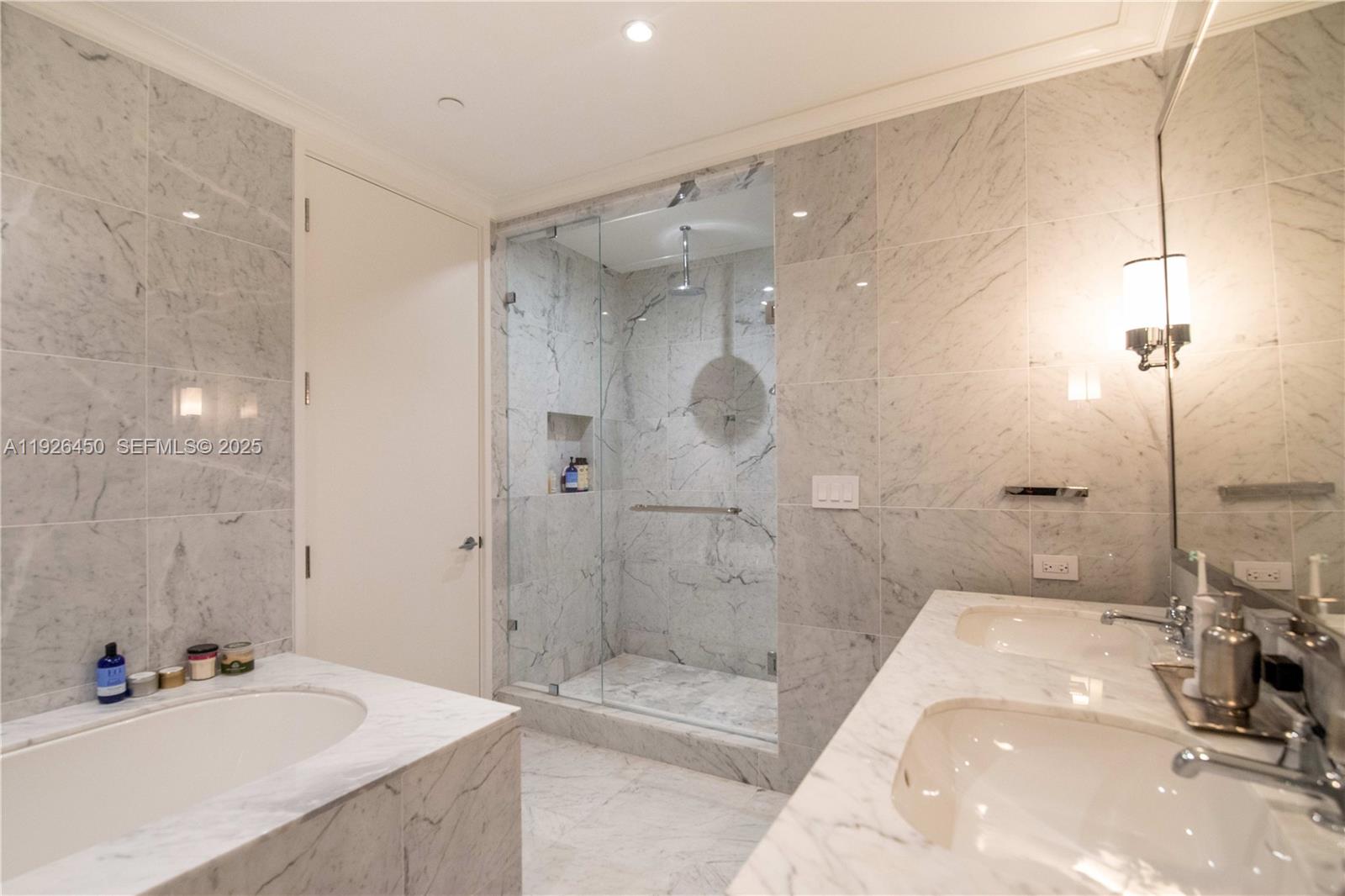 15701 Collins Ave #3102 Sunny Isles Beach, FL 33160